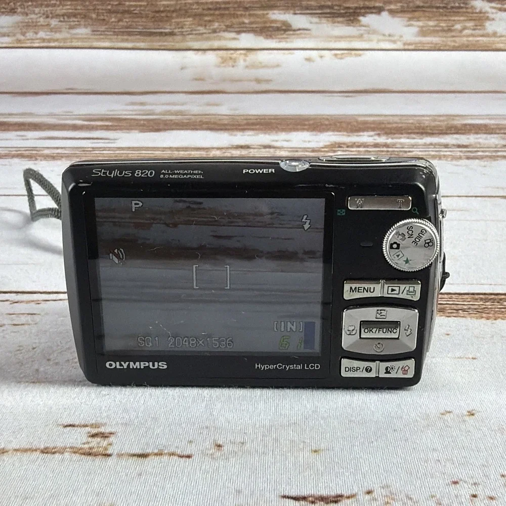 Olympus Stylus 820 8.0MP Compact Camera Black – Parts/Repair